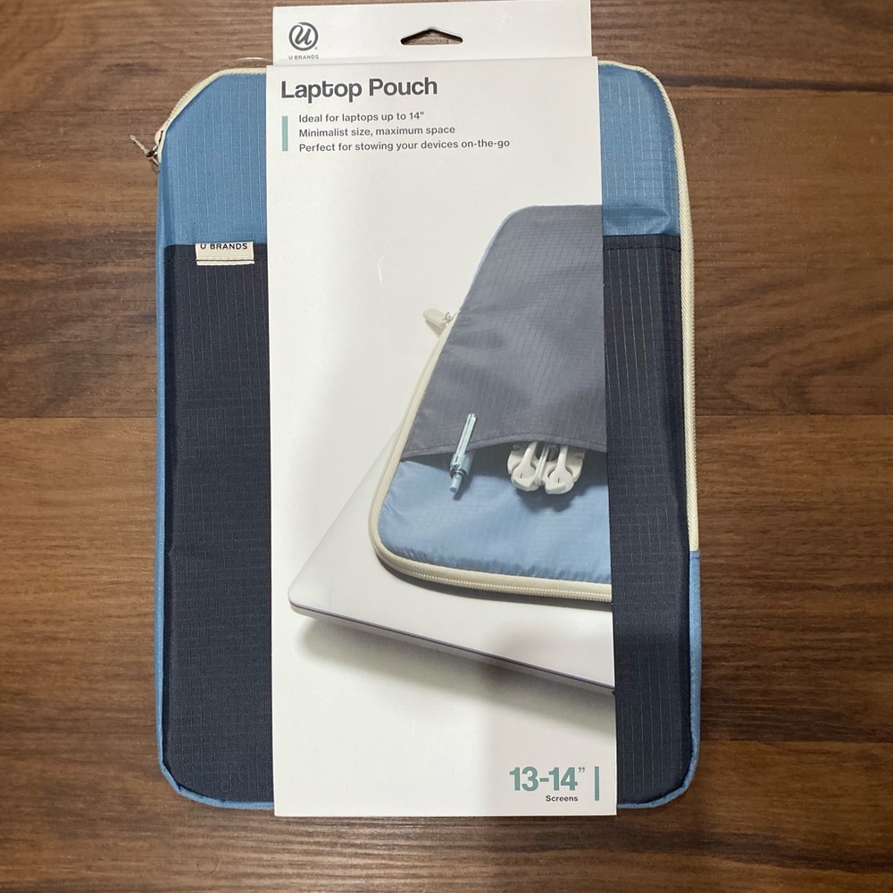 Elegant Blue Laptop Sleeve for 13-14" Devices